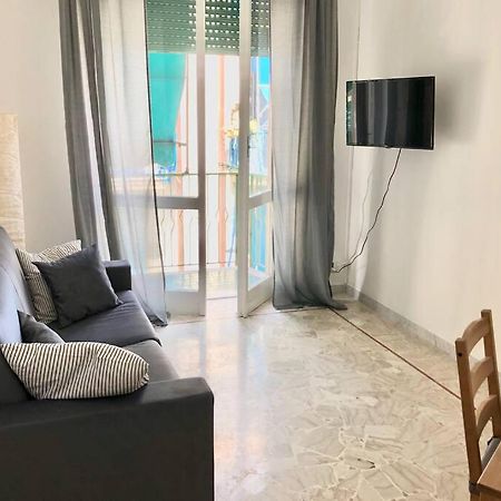 La Casa Di Pietro Lägenhet Finale Ligure Exteriör bild